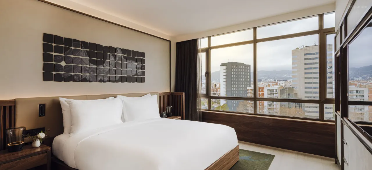 Deluxe City Room — Trip.com listing photograph